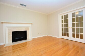 4396 Gadsden Ct in Jacksonville, FL - Foto de edificio - Building Photo