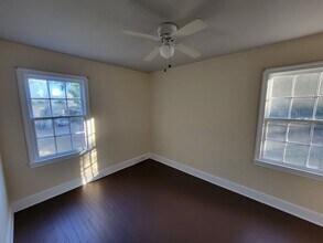 2807 Spring Garden St in Greensboro, NC - Building Photo - Building Photo