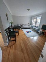 4935 Hull St in Skokie, IL - Building Photo