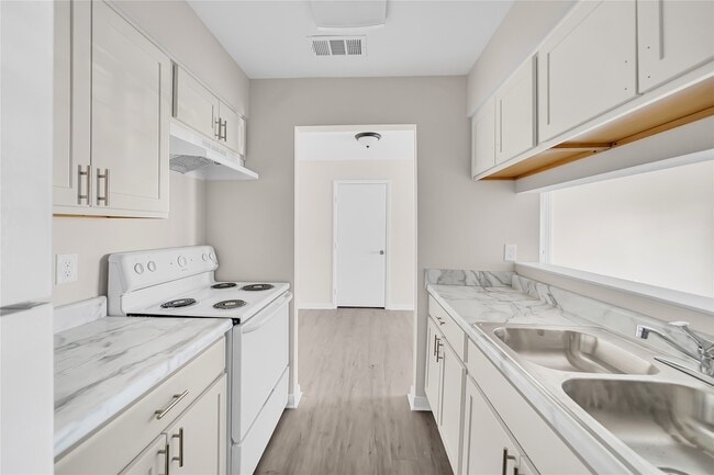 property at 12619 Ashford Meadow Dr