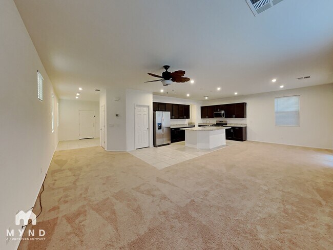 9184 Lynea Ct in Las Vegas, NV - Foto de edificio - Building Photo