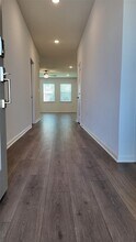 1812 Lorant Ln in Pflugerville, TX - Building Photo - Building Photo