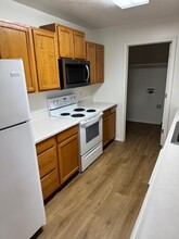 2140 Elizabeth Blvd Apt 33B, Unit 31D in Twin Falls, ID - Foto de edificio - Building Photo