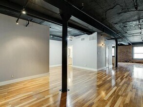 910 Houston St in Fort Worth, TX - Building Photo - Building Photo