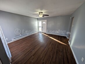 653 Weller Rd in Elyria, OH - Building Photo - Building Photo