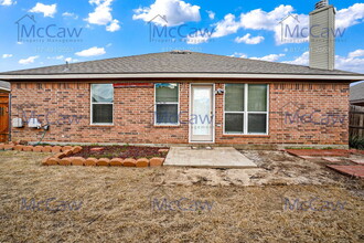 2800 Wakecrest Dr in Fort Worth, TX - Building Photo - Building Photo