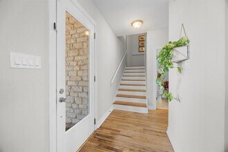 5600 Blueridge Ct in Austin, TX - Building Photo - Building Photo