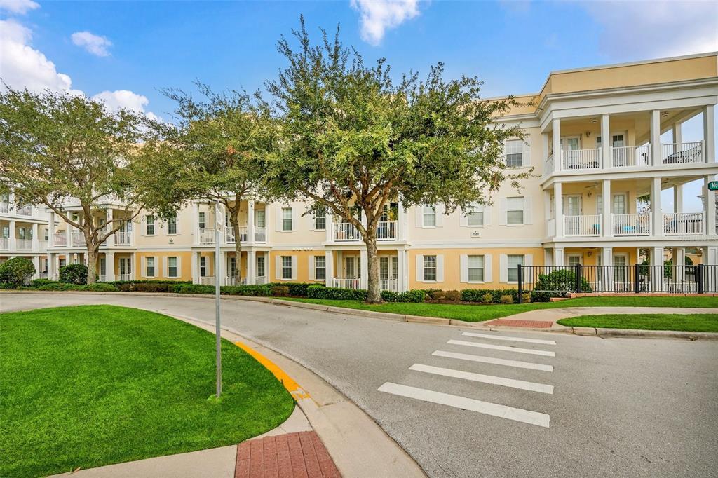 7501 Mourning Dove Cir in Kissimmee, FL - Building Photo