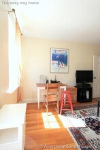 16 Ware St, Unit 2 in Cambridge, MA - Building Photo - Building Photo