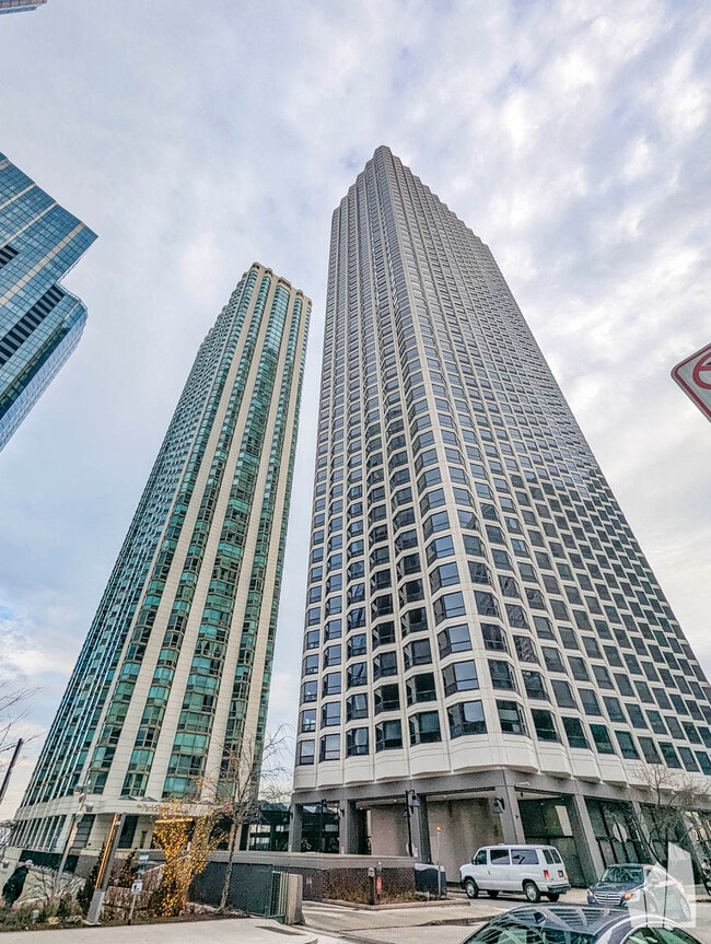 property at 195 N Harbor Dr