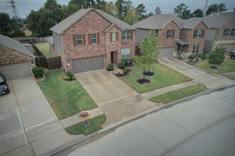 9643 Thimbleweed Dr in Spring, TX - Building Photo - Building Photo