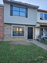 117 Brian Ct in Daleville, AL - Building Photo