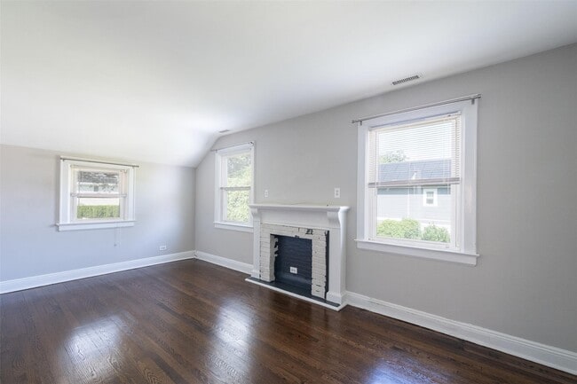 property at 1078 Washington Ave