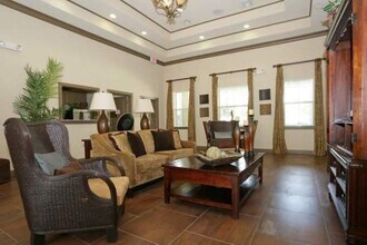 13960 Hillcroft St in Houston, TX - Building Photo - Building Photo