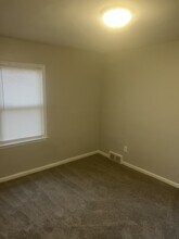 19306 Cooley St in Detroit, MI - Building Photo - Building Photo