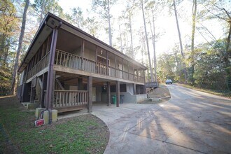 3384 Barrow Hill Trail in Tallahassee, FL - Building Photo - Building Photo