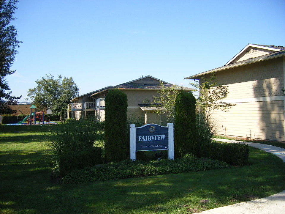 Fairview in Monroe, WA - Building Photo