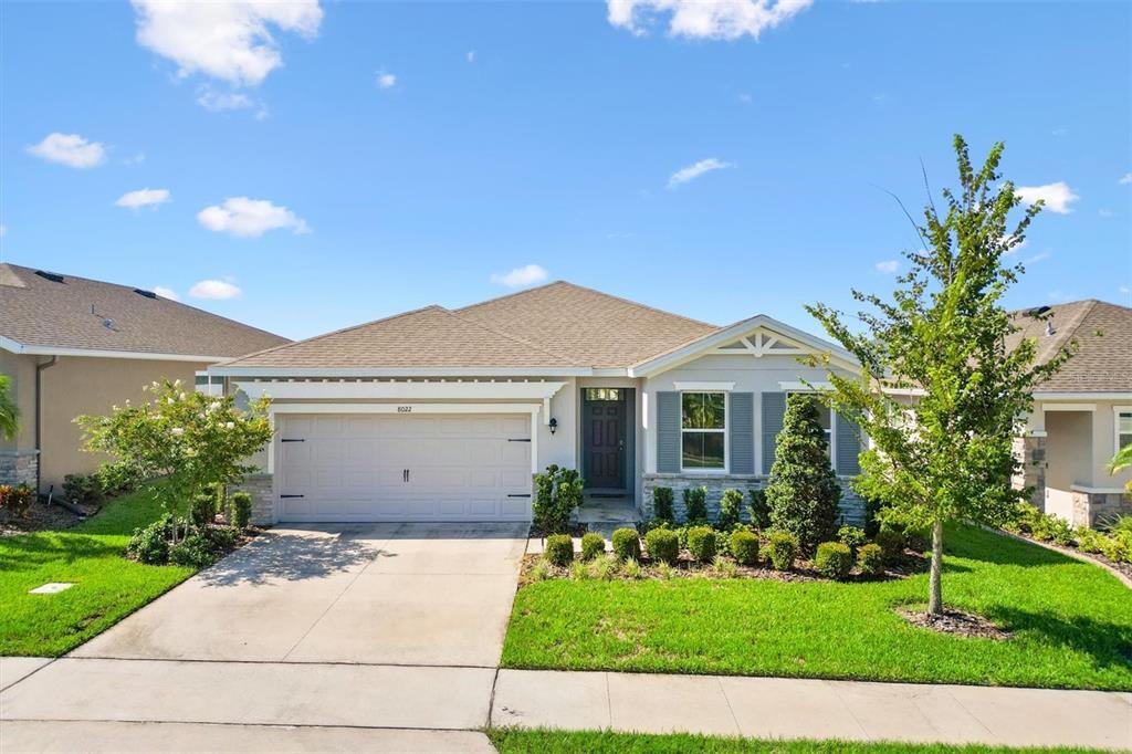 8022 Penrose Pl in Wildwood, FL - Building Photo