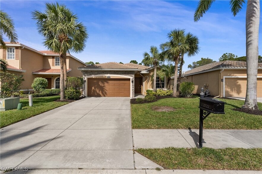 2722 Blue Cypress Lake Ct, Unit 4000-4101 in Cape Coral, FL - Building Photo