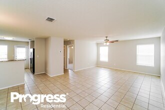 3806 Sierra Birch in San Antonio, TX - Building Photo - Building Photo
