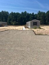 1008 Evergreen Dr in Galivants Ferry, SC - Building Photo - Building Photo