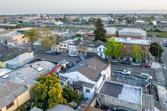 Station House in Oakland, CA - Building Photo - Building Photo