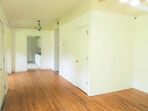 2105 Ginger St in Leesville, LA - Building Photo - Building Photo