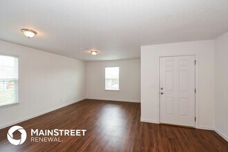 77090 Crosscut Wy in Yulee, FL - Foto de edificio - Building Photo