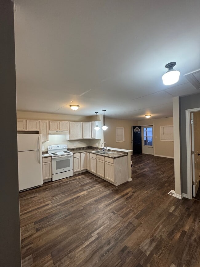 518 N Main St, Unit 518 C