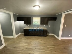 3527 S Harwood St in Dallas, TX - Building Photo - Building Photo