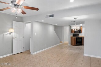 885 N Granite Reef Rd in Scottsdale, AZ - Building Photo - Building Photo