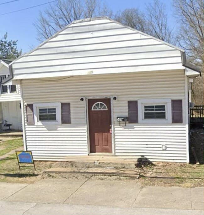 property at 205 Leslie Ave