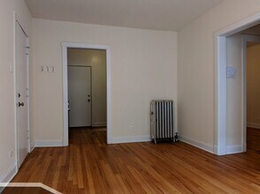2621 N Spaulding Ave in Chicago, IL - Building Photo - Building Photo