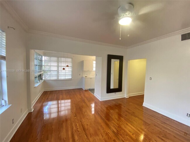 610 8th St in Miami Beach, FL - Building Photo - Building Photo