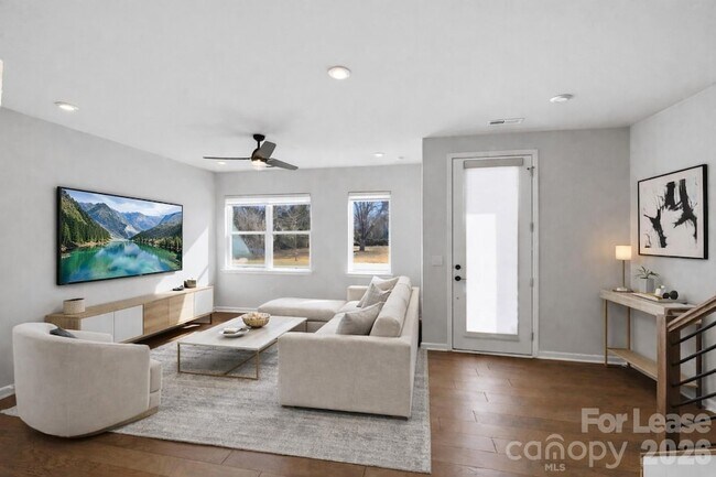 423 Vinroot Aly in Charlotte, NC - Building Photo - Building Photo