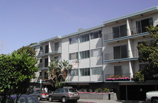 2117 Haste St Apartments