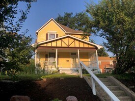 1120 S 30th Ave in Omaha, NE - Building Photo