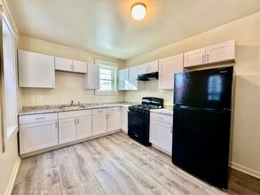 704 East End Ave in Lancaster, PA - Building Photo - Building Photo