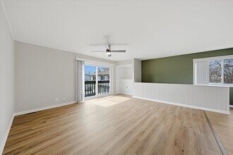 238 Algonquin Ct in Bolingbrook, IL - Building Photo - Building Photo