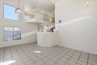 8875 S Desert Valley Way in Tucson, AZ - Building Photo - Building Photo