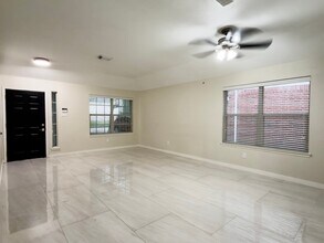 2243 Rocky Hollow Ln in Katy, TX - Building Photo - Building Photo