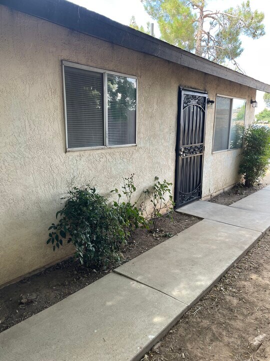 21410 Golden Hills Blvd, Unit C in Tehachapi, CA - Building Photo