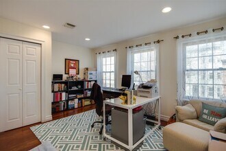 313 4th St in Jersey City, NJ - Building Photo - Building Photo