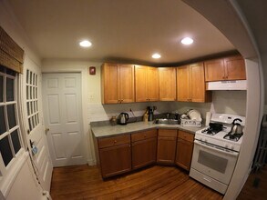 424 N High St, Unit 6 in West Chester, PA - Building Photo - Building Photo