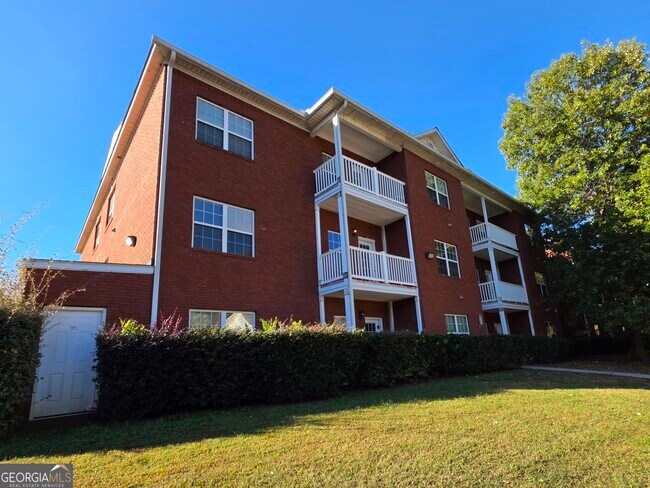 7712 Autry Cir in Douglasville, GA - Building Photo - Building Photo