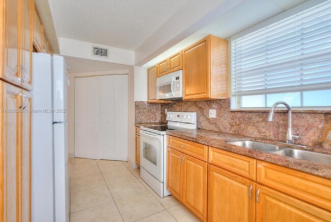 property at 2007 SE 26th Ln
