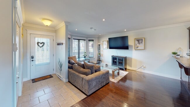 105 Great Eastern Avenue in St John's, NL - Building Photo - Building Photo