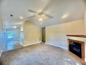 3 Rosemont Ct in Asheville, NC - Building Photo - Building Photo