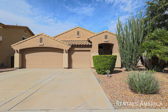 3894 E Wildhorse Dr in Gilbert, AZ - Building Photo - Building Photo