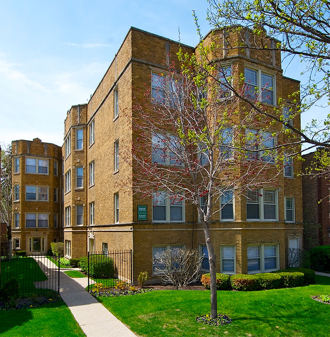 1412-1414 N. Austin Blvd. in Oak Park, IL - Foto de edificio - Building Photo